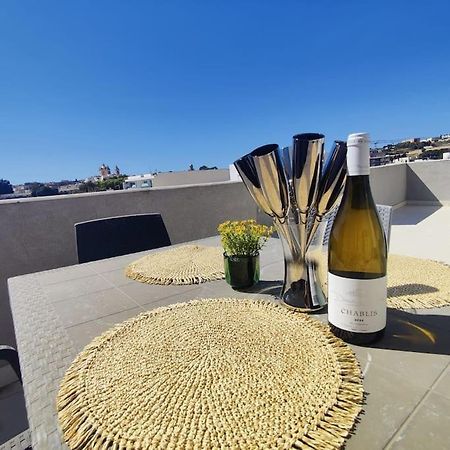 شقة Cozy Penthouse In Central Malta Balzan المظهر الخارجي الصورة